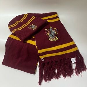 Harry Potter Gryffindor Maroon and Yellow Scarf and Beanie Set